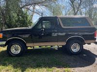 Image 5 of 12 of a 1989 FORD BRONCO XLT