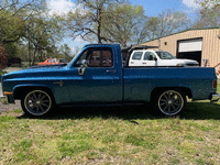 Image 5 of 13 of a 1983 CHEVROLET C10