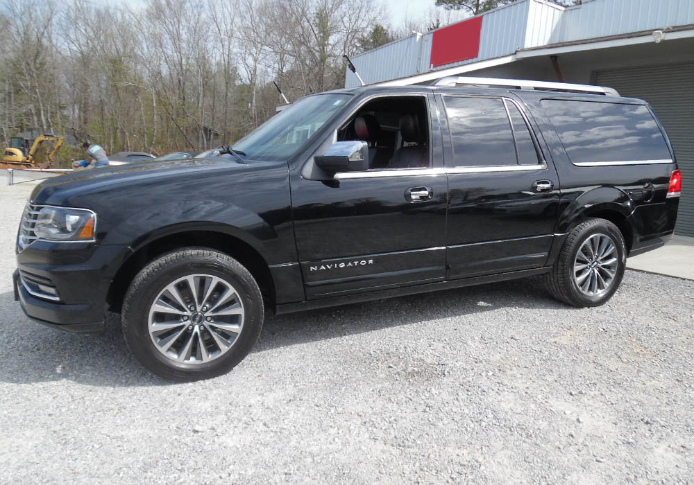 0th Image of a 2017 LINCOLN NAVIGATOR L SELECT