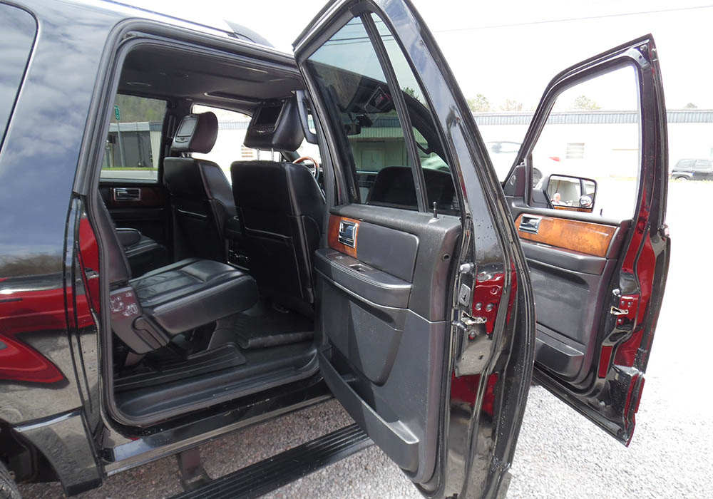 9th Image of a 2017 LINCOLN NAVIGATOR L SELECT