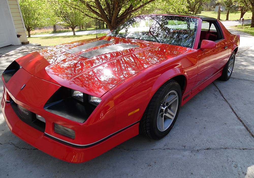 2nd Image of a 1986 CHEVROLET Z-28 CAMARO