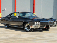 Image 1 of 13 of a 1970 BUICK RIVIERA