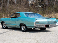 Image 2 of 14 of a 1966 PONTIAC GRAND PARISIENNE