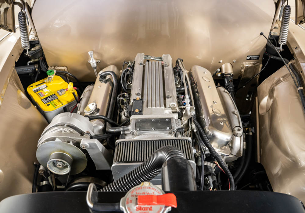 8th Image of a 1947 PONTIAC TORPEDO RESTOMOD