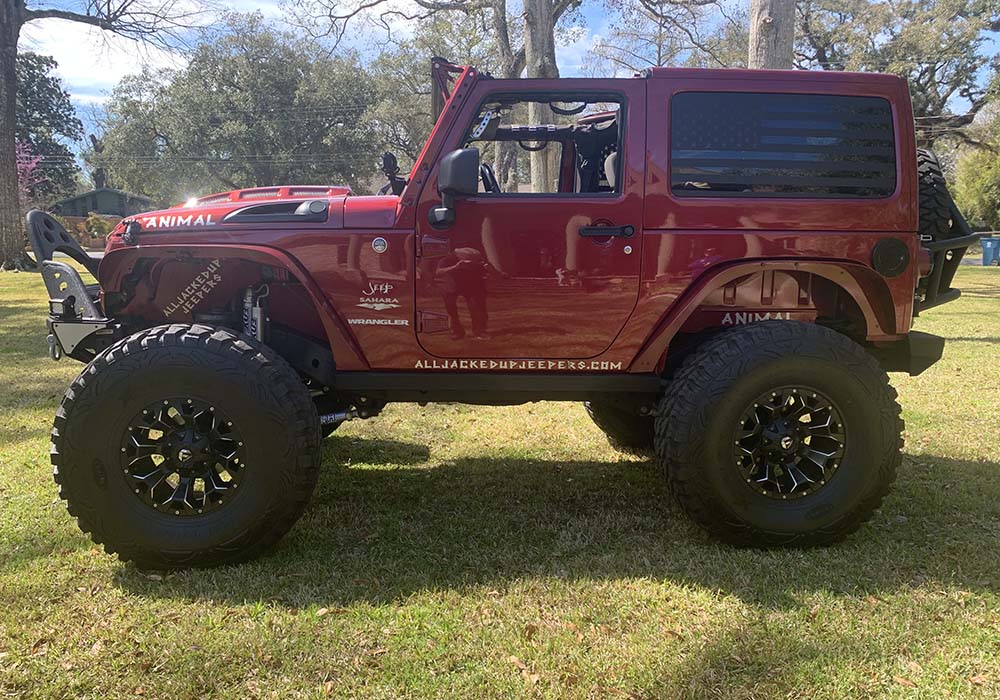 9th Image of a 2011 JEEP WRANGLER SAHARA