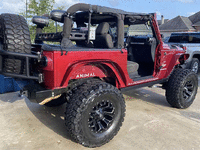 Image 7 of 15 of a 2011 JEEP WRANGLER SAHARA