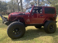 Image 9 of 15 of a 2011 JEEP WRANGLER SAHARA