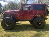 Image 10 of 15 of a 2011 JEEP WRANGLER SAHARA