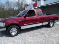 Image 3 of 13 of a 2003 FORD F150 XLT