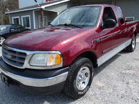 Image 4 of 13 of a 2003 FORD F150 XLT