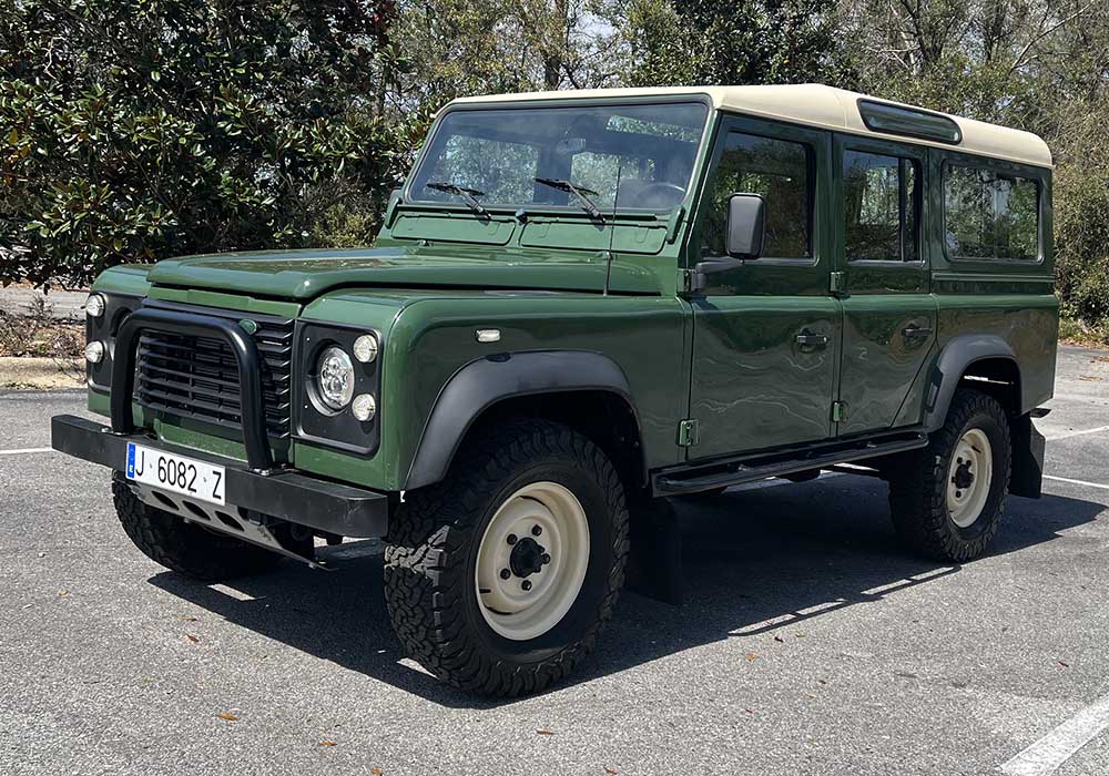 1st Image of a 1994 LAND ROVER DEFENDER 110