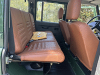 Image 7 of 8 of a 1994 LAND ROVER DEFENDER 110