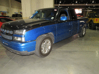 Image 2 of 14 of a 2006 CHEVROLET SILVERADO 1500