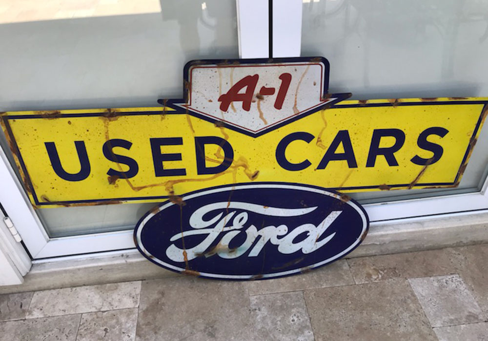 0th Image of a N/A FORD USED CAR SIGN