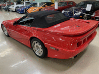 Image 6 of 20 of a 1987 CHEVROLET CORVETTE