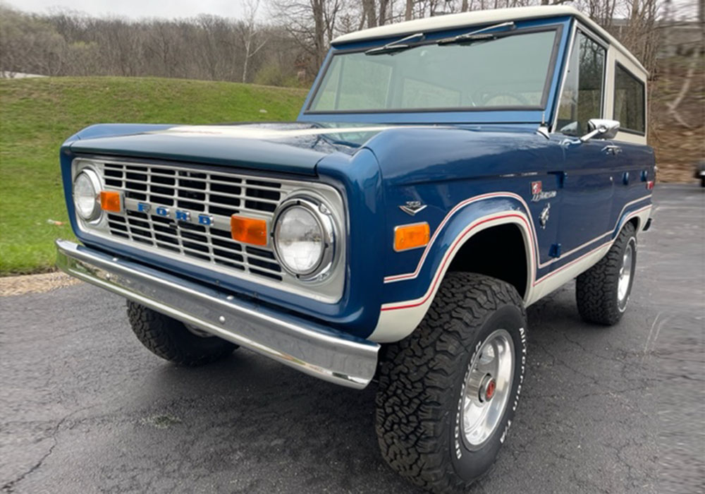 3rd Image of a 1975 FORD BRONCO