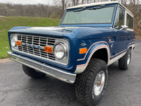 Image 4 of 16 of a 1975 FORD BRONCO