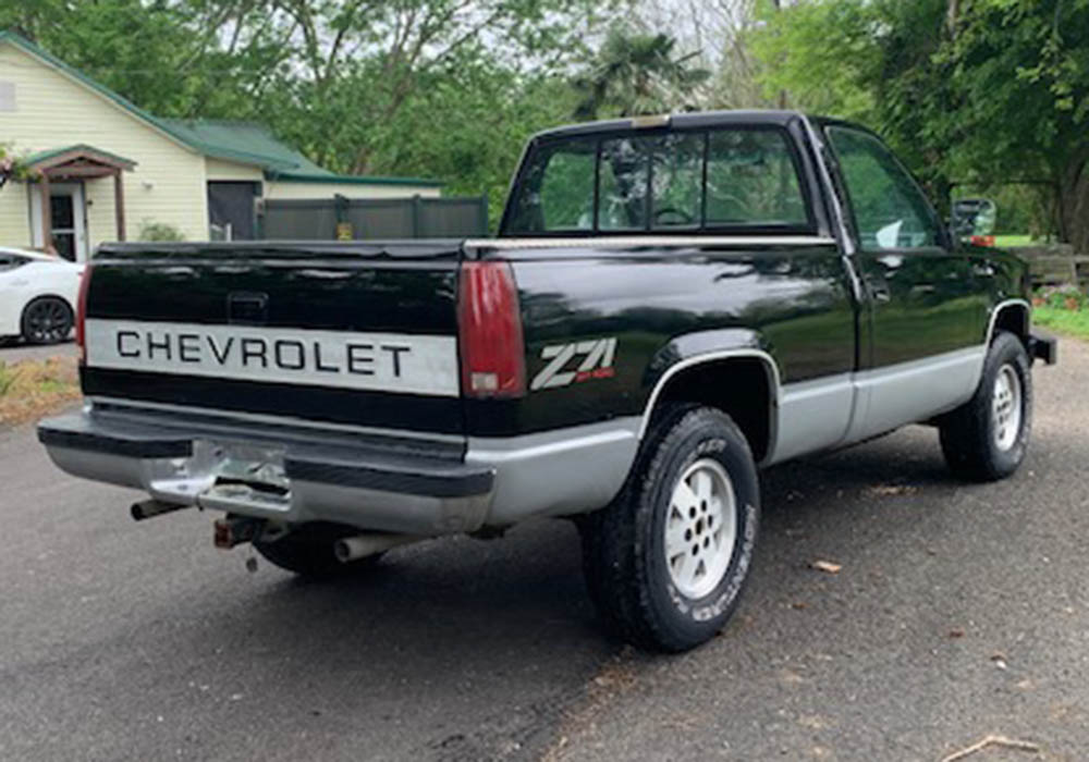 3rd Image of a 1990 CHEVROLET K1500