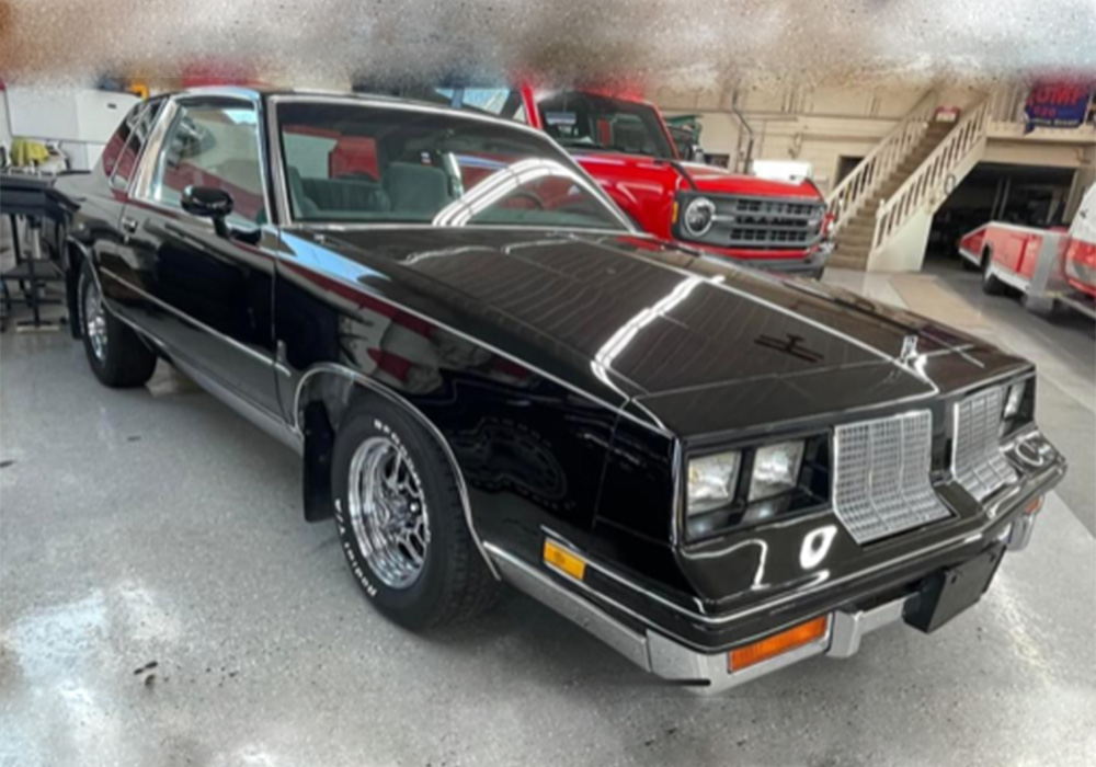 1st Image of a 1985 OLDSMOBILE CUTLASS SALON