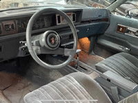 Image 4 of 6 of a 1985 OLDSMOBILE CUTLASS SALON