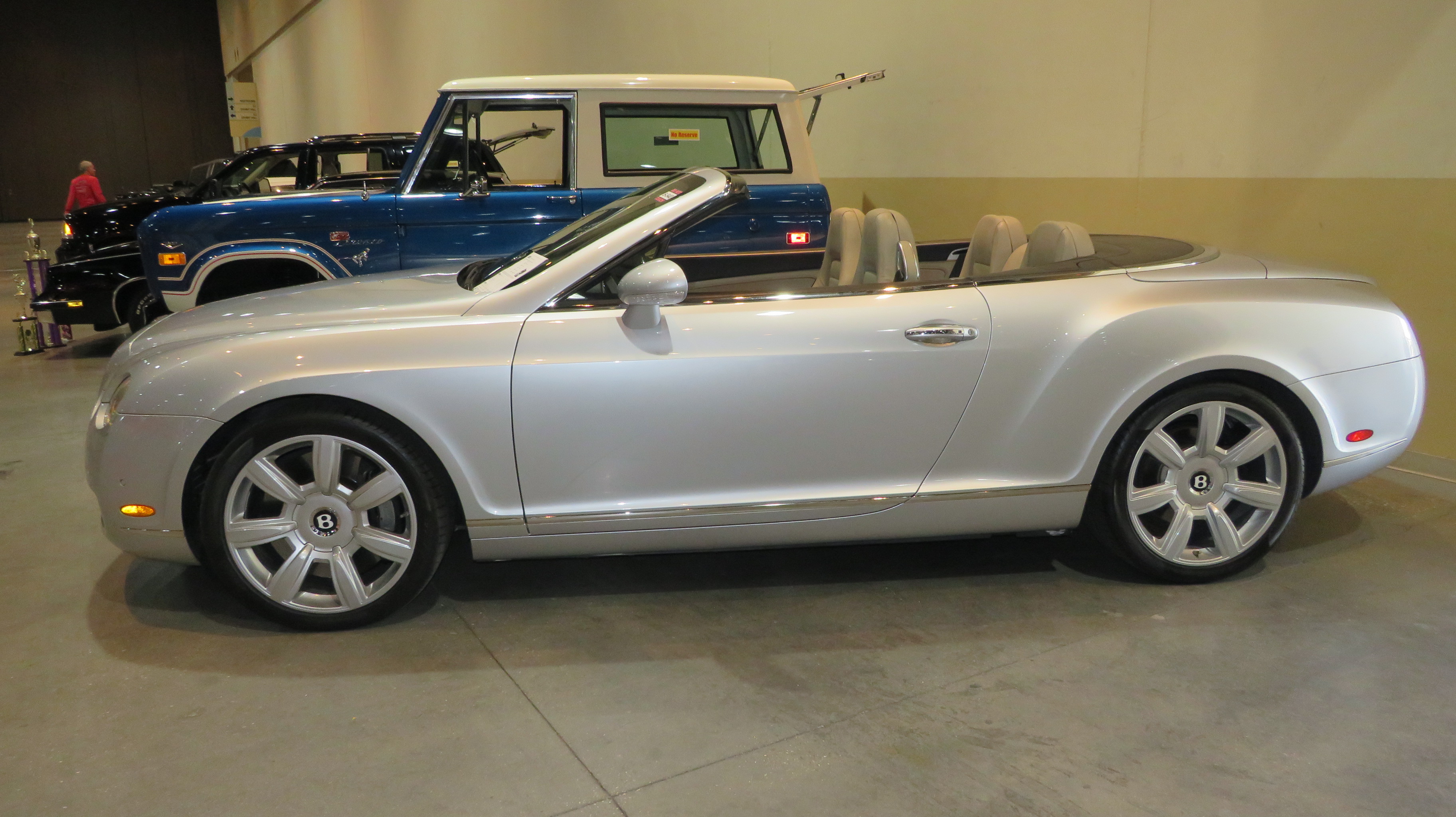 2nd Image of a 2007 BENTLEY CONTINENTAL GTC