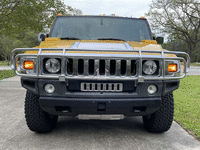 Image 5 of 6 of a 2005 HUMMER H2 3/4 TON