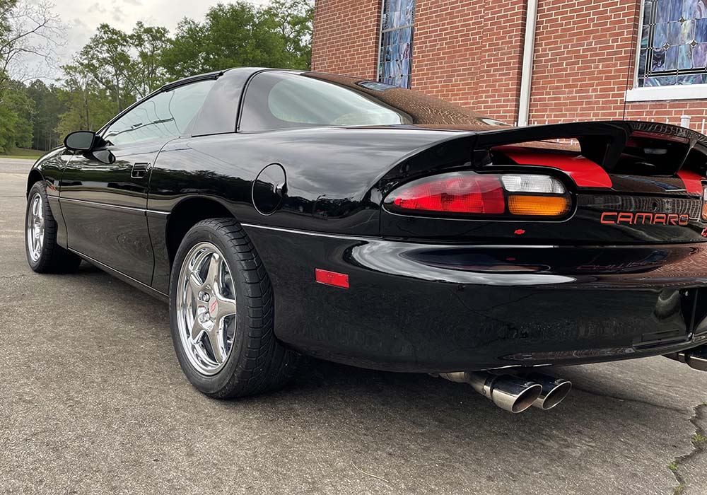 3rd Image of a 1999 CHEVROLET CAMARO Z28