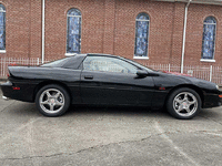 Image 5 of 14 of a 1999 CHEVROLET CAMARO Z28