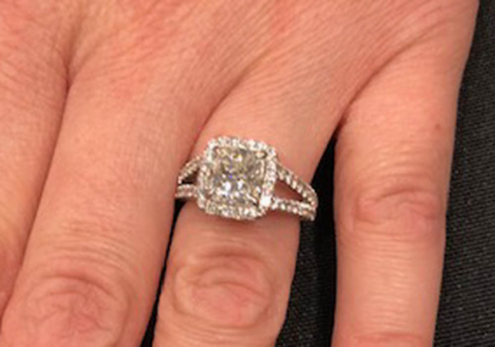 5th Image of a N/A DIAMOND ENGAGEMENT RING