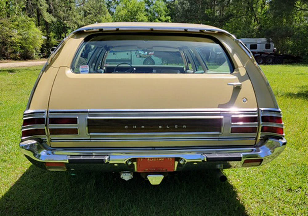 2nd Image of a 1973 CHRYSLER TOWN AND COUNTRY