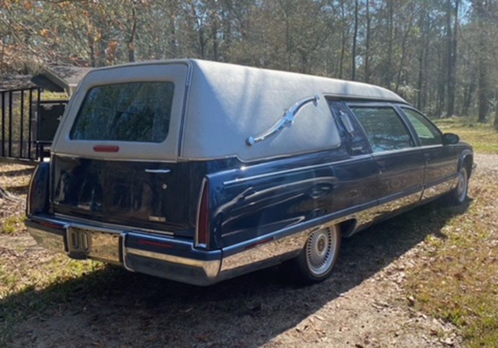 1st Image of a 1996 CADILLAC COMMERCIAL CHASSIS HEARSE