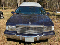 Image 7 of 15 of a 1996 CADILLAC COMMERCIAL CHASSIS HEARSE