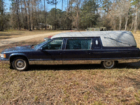 Image 8 of 15 of a 1996 CADILLAC COMMERCIAL CHASSIS HEARSE