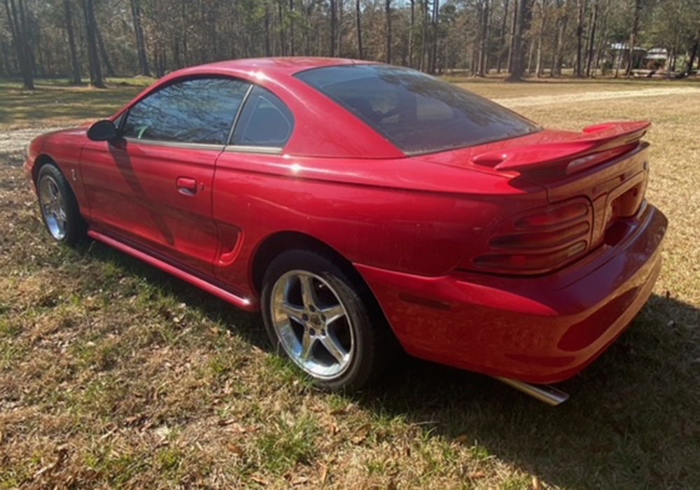 2nd Image of a 1994 FORD MUSTANG GT