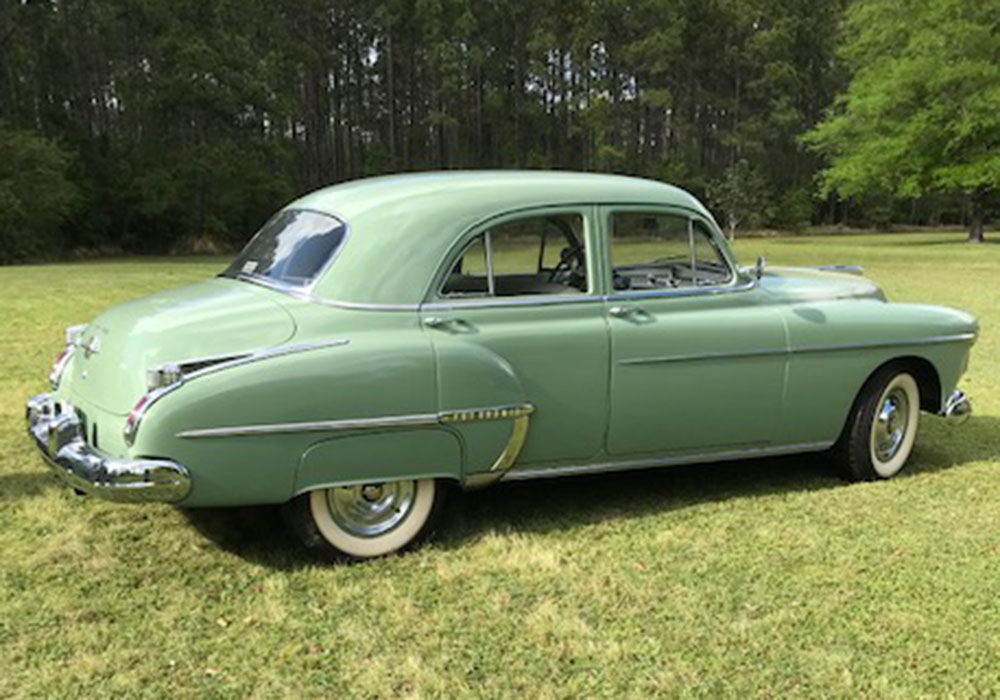 3rd Image of a 1950 OLDSMOBILE 88