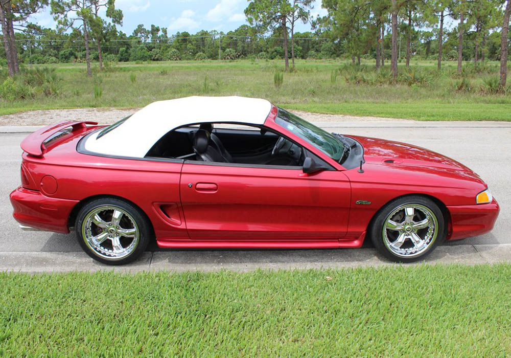 11th Image of a 1996 FORD MUSTANG GT