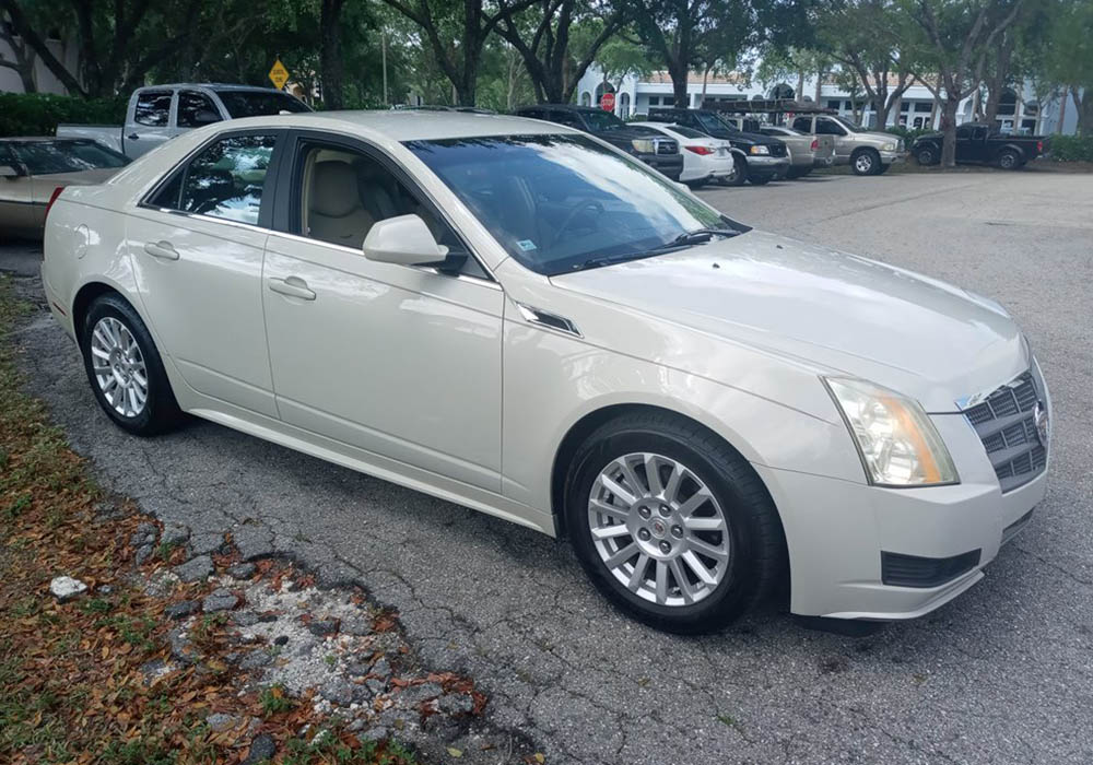 1st Image of a 2011 CADILLAC CTS LUXURY