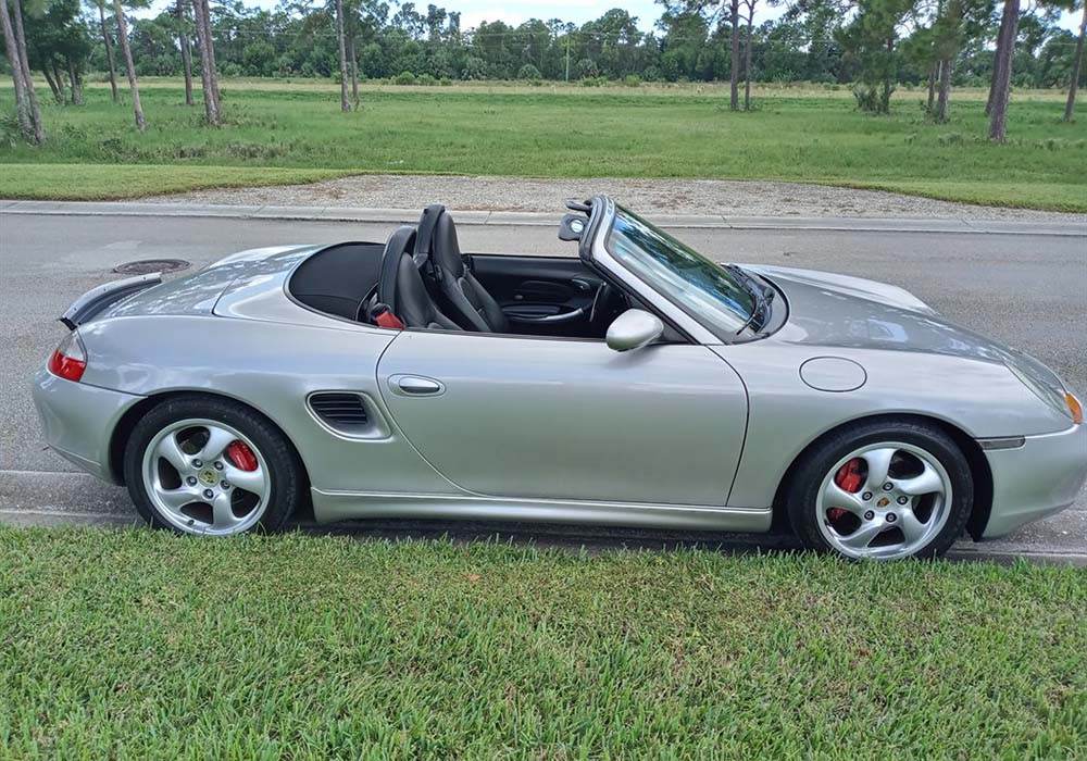 3rd Image of a 2001 PORSCHE BOXSTER S