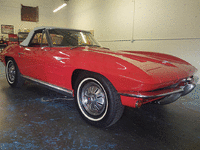 Image 3 of 19 of a 1964 CHEVROLET CORVETTE