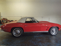 Image 6 of 19 of a 1964 CHEVROLET CORVETTE