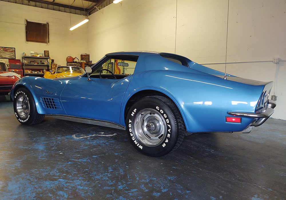 3rd Image of a 1970 CHEVROLET CORVETTE