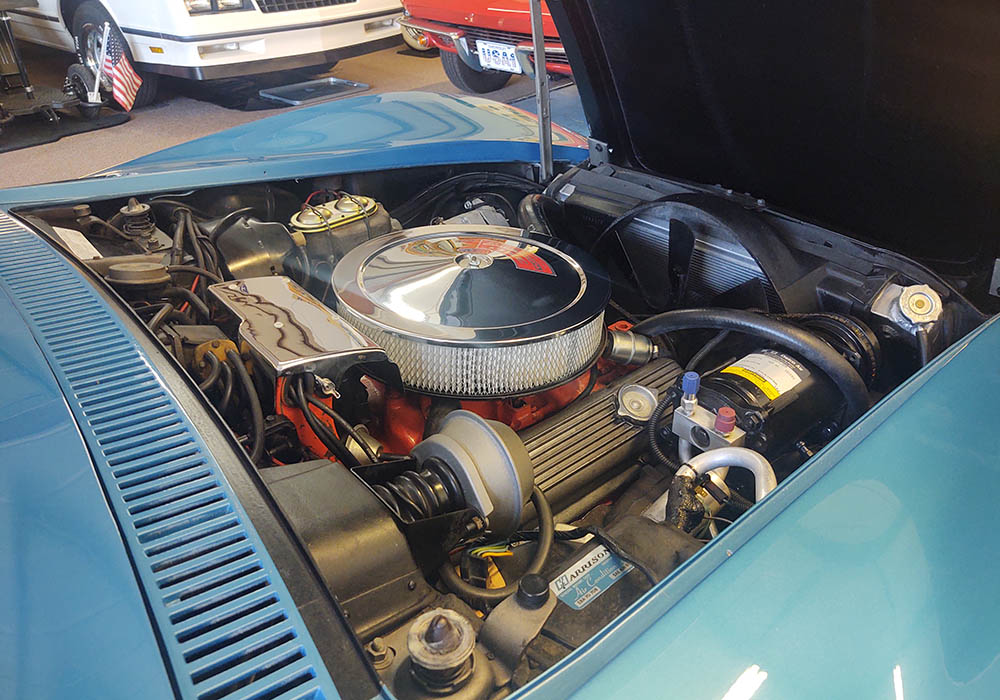 20th Image of a 1970 CHEVROLET CORVETTE