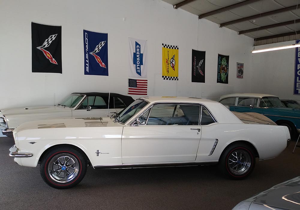 5th Image of a 1965 FORD MUSTANG