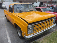 Image 4 of 15 of a 1986 CHEVROLET C10