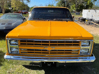 Image 5 of 15 of a 1986 CHEVROLET C10