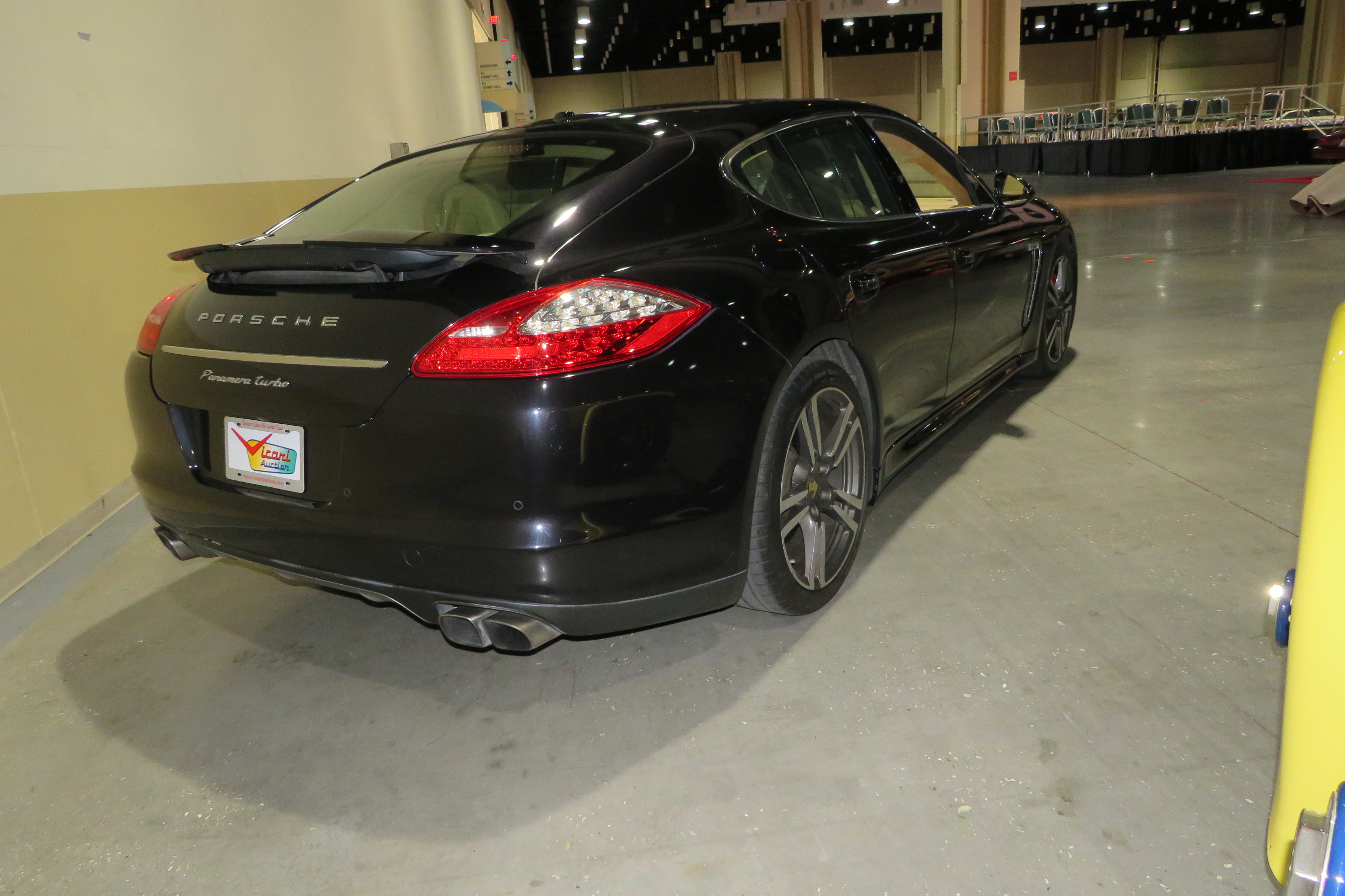 21st Image of a 2012 PORSCHE PANAMERA TURBO