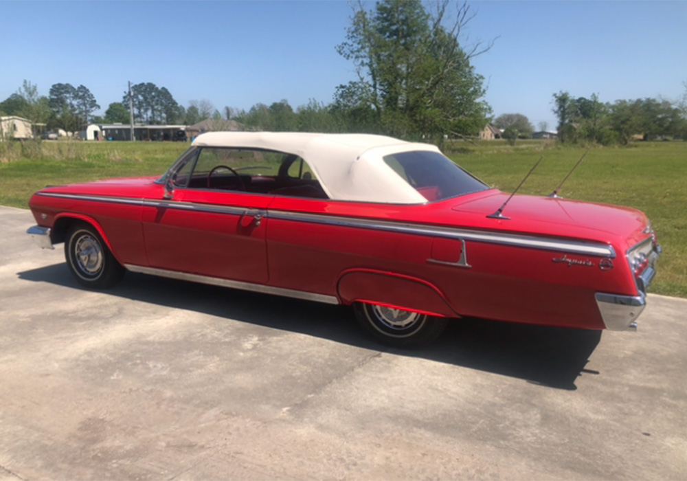 2nd Image of a 1962 CHEVROLET IMPALA