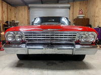 Image 9 of 20 of a 1962 CHEVROLET IMPALA