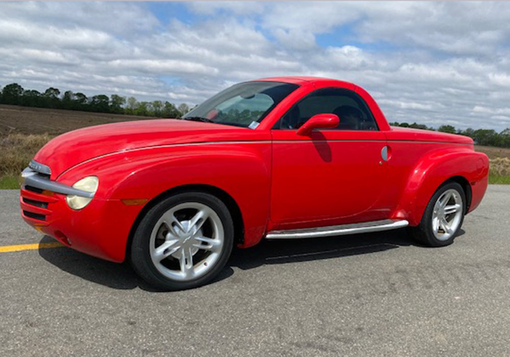 1st Image of a 2003 CHEVROLET SSR LS