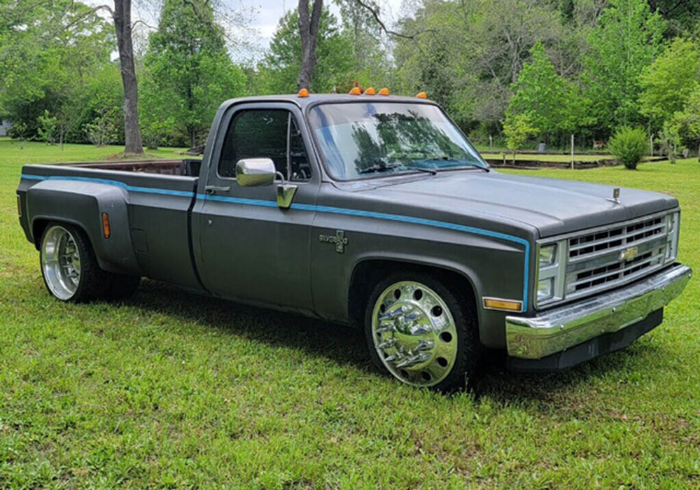 0th Image of a 1987 CHEVROLET R30